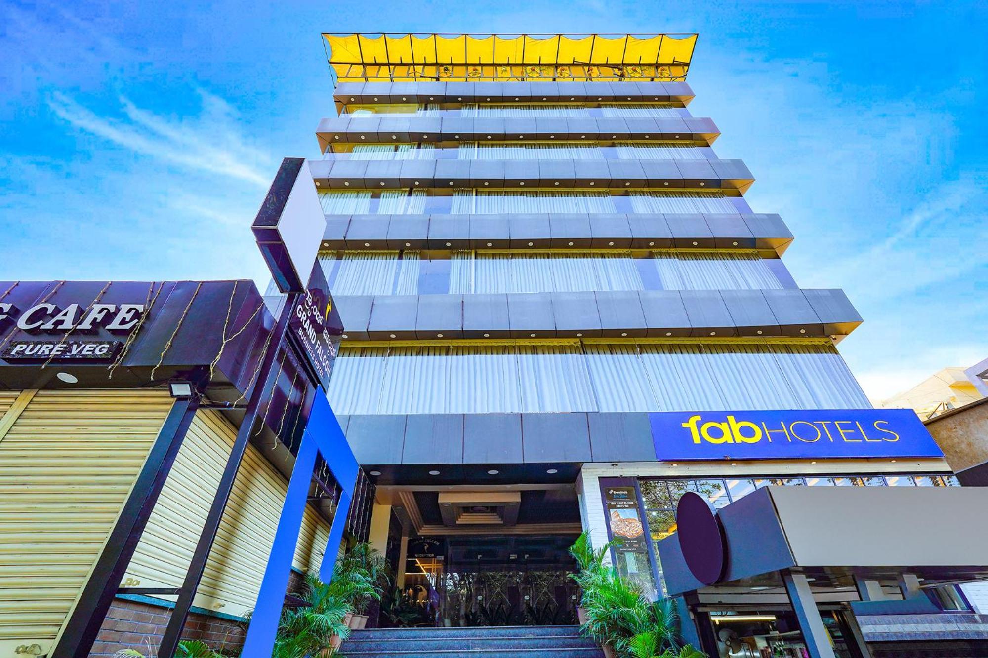 Fabhotel Grand Falcon Bangalore Eksteriør bilde